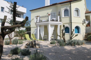 Villa Mandolina Apartments